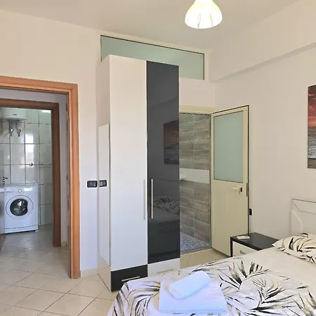 Appartement Mandalay By The 079 Durrës