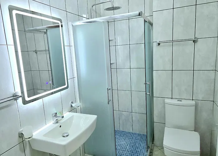 Mandalay By The 079 * Durrës