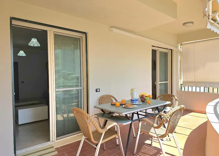 Mandalay By The 079 Durrës